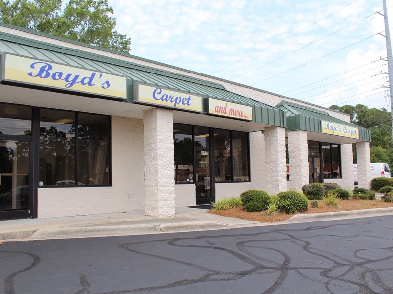 Boyd's Carpet showroom featuring carpet, hardwood, luxury vinyl, laminate, and tile flooring in Winterville, NC